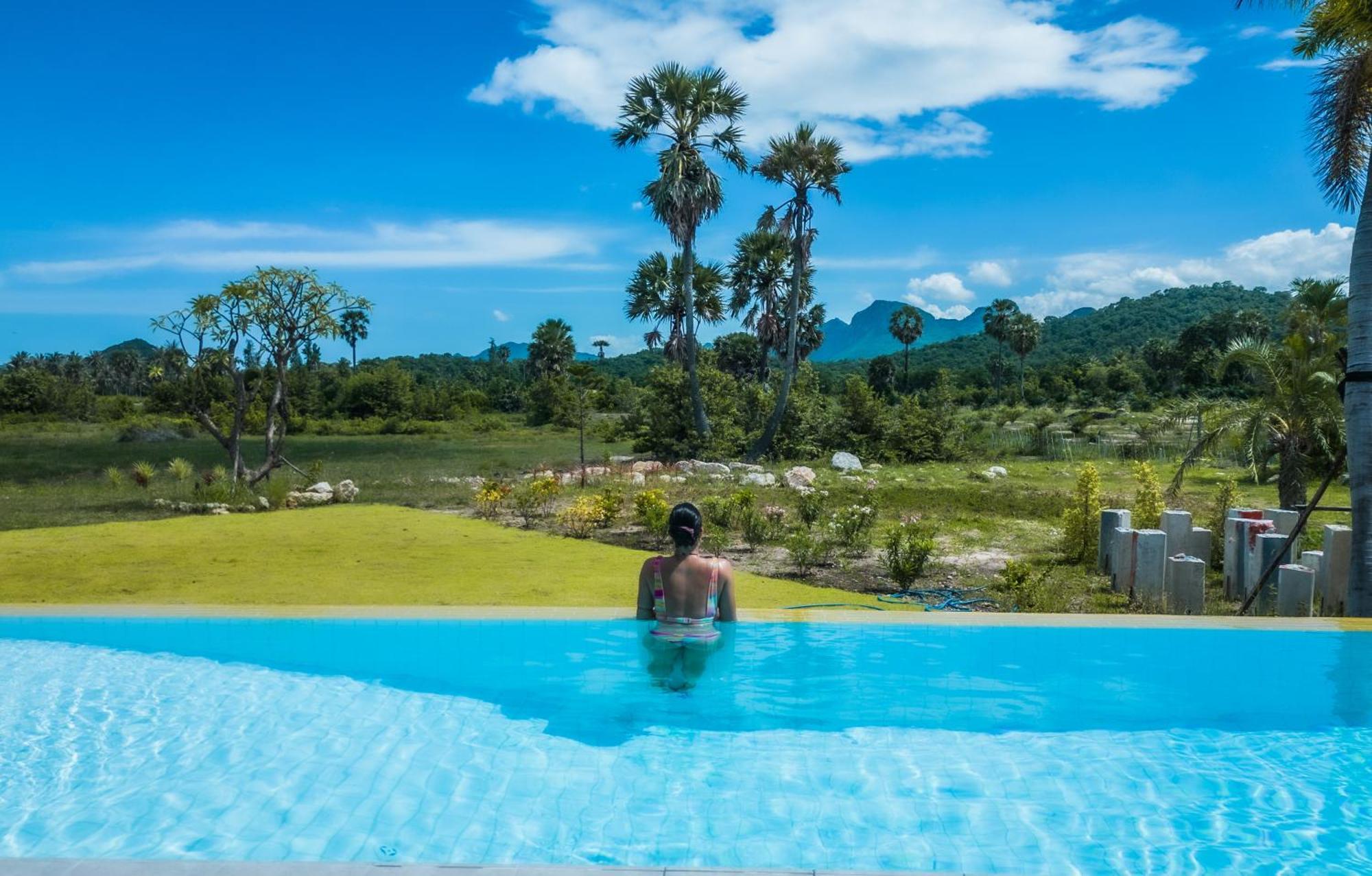 Baan Mahasamut Pranburi Hotel Sam Roi Yot Exterior photo